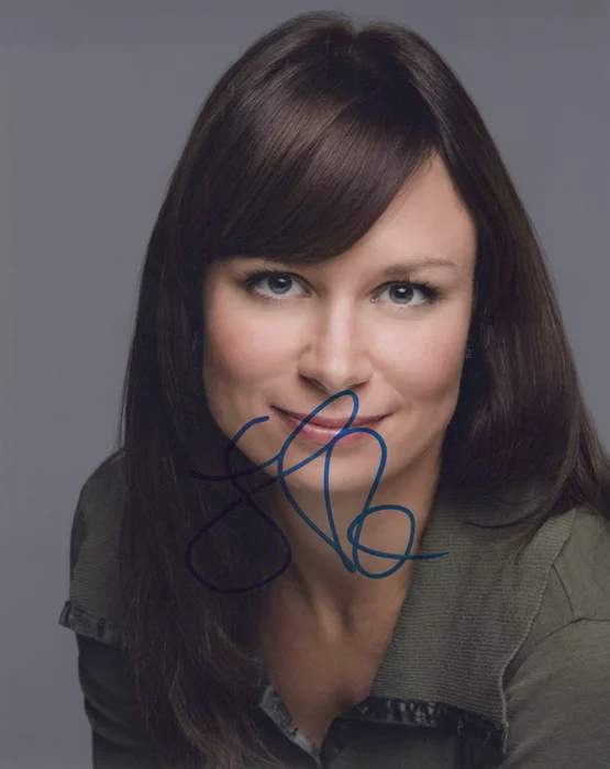 Mary Lynn Rajskub autograph