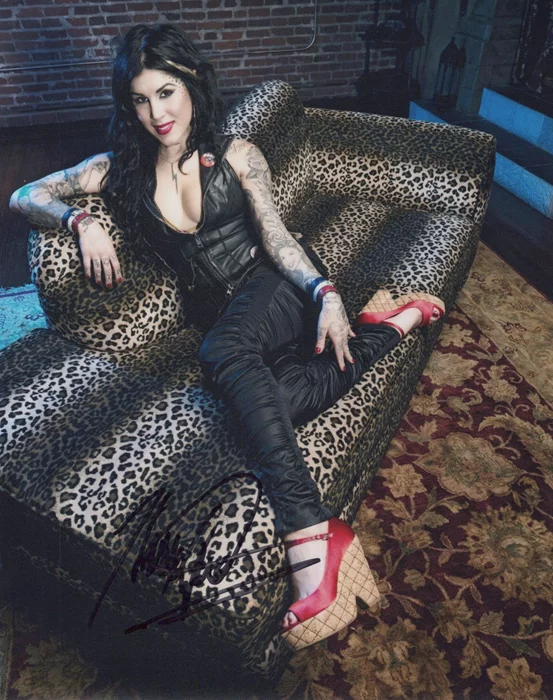 Kat von D autograph