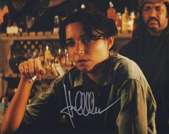 Karen Allen autograph