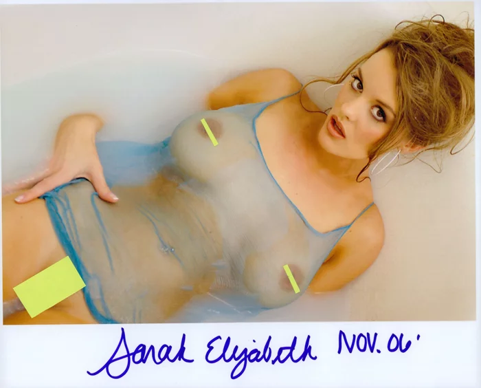 Sarah Elizabeth autograph