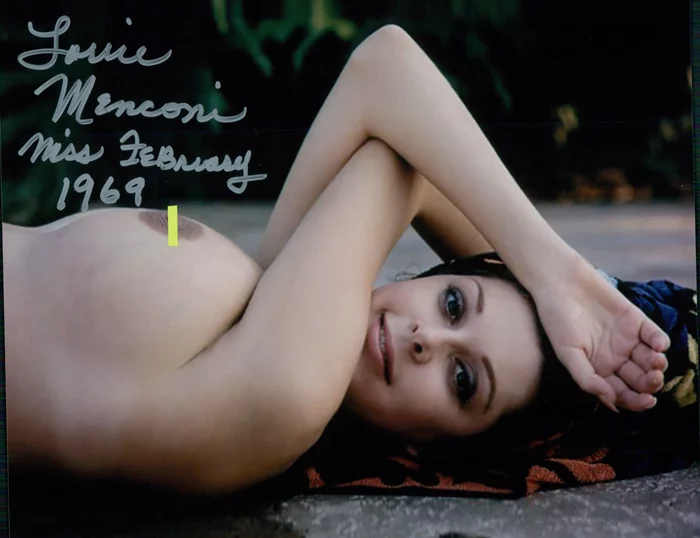 Lorrie Menconi autograph