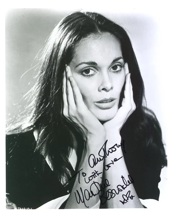 Martine Beswick autograph