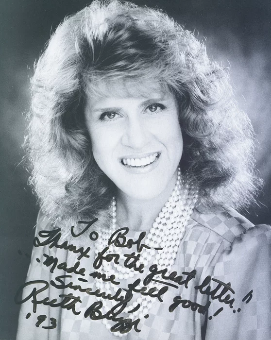 Ruth Buzzi autograph