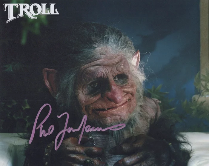 Phil Fondacaro autograph