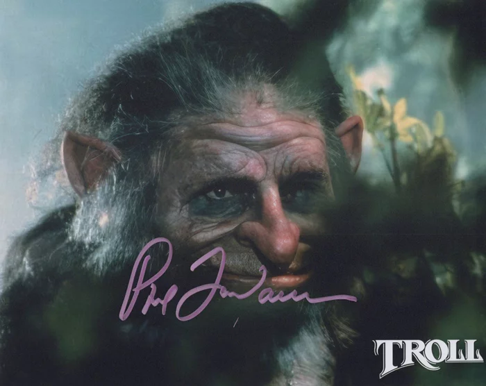 Phil Fondacaro autograph