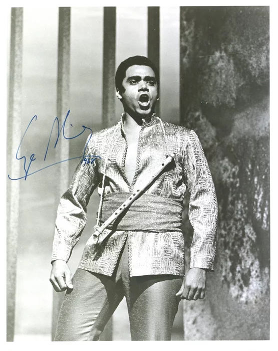 George Shirley autograph