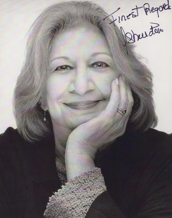 Liz Sheridan autograph