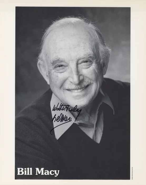 Bill Macy autograph