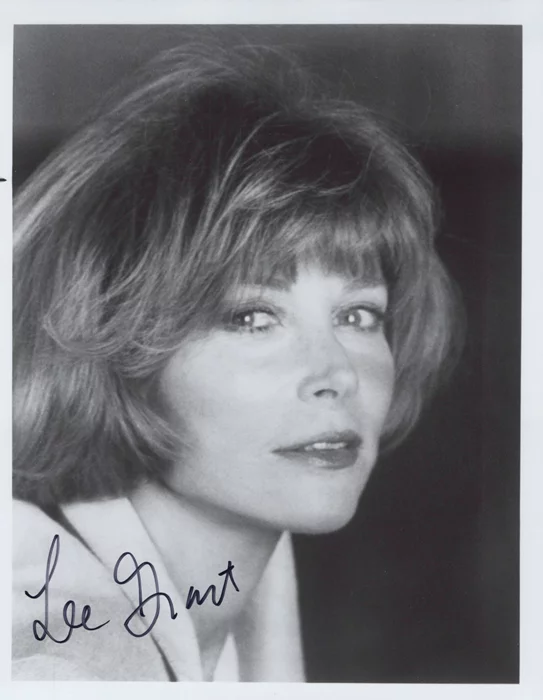 Lee Grant autograph