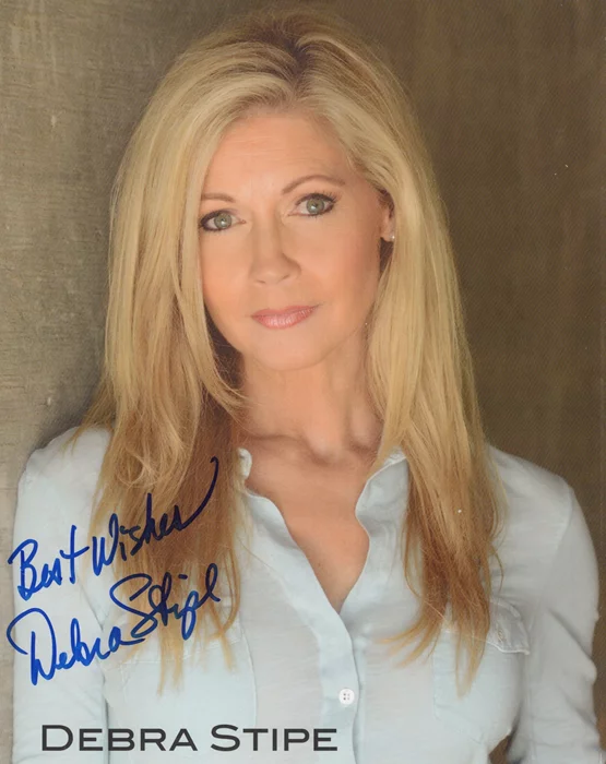 Debra Stipe autograph