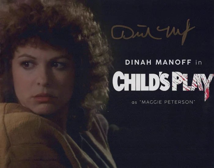 Dinah Manoff autograph