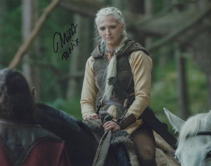 Georgia Hirst autograph