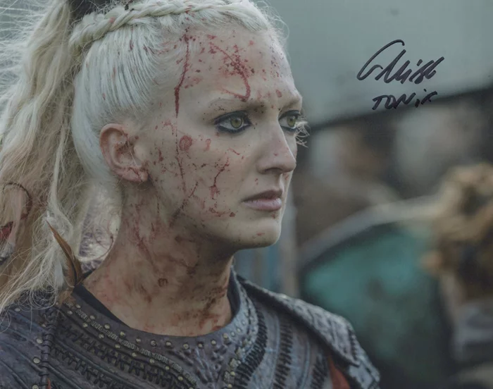 Georgia Hirst autograph