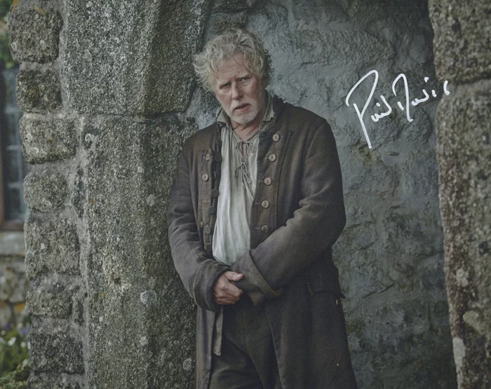 Phil Davis autograph