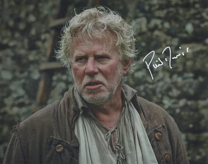 Phil Davis autograph