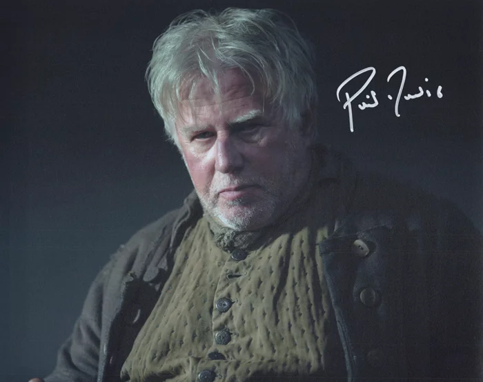 Phil Davis autograph