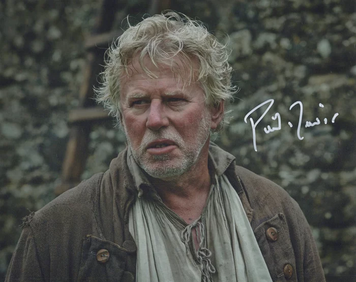 Phil Davis autograph