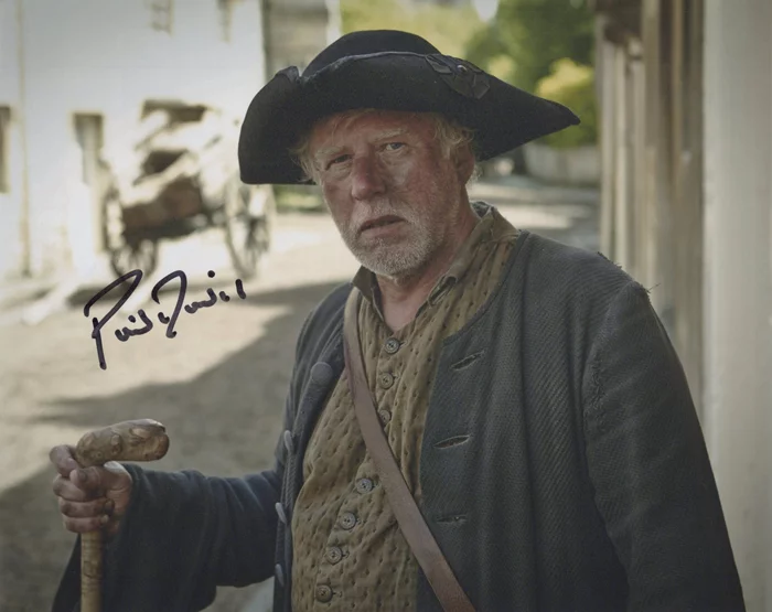 Phil Davis autograph