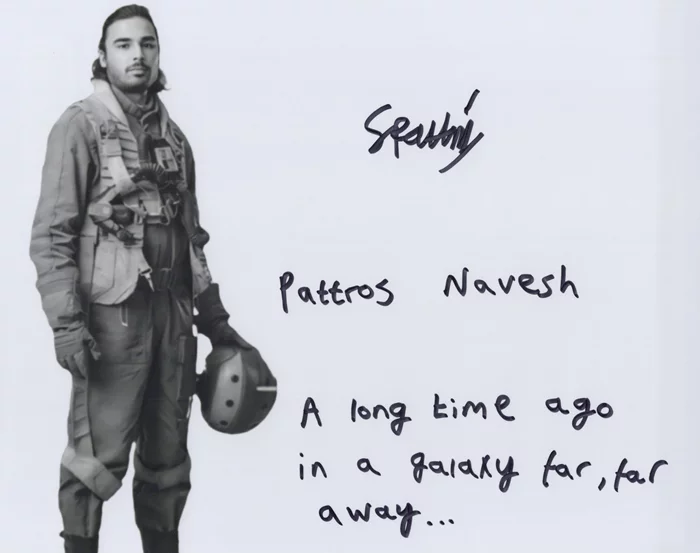 Pattros Navesh autograph