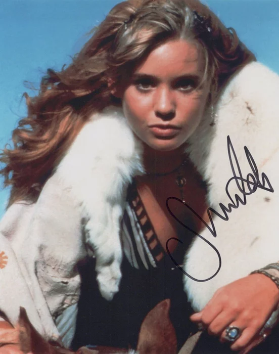 Olivia D'Abo autograph