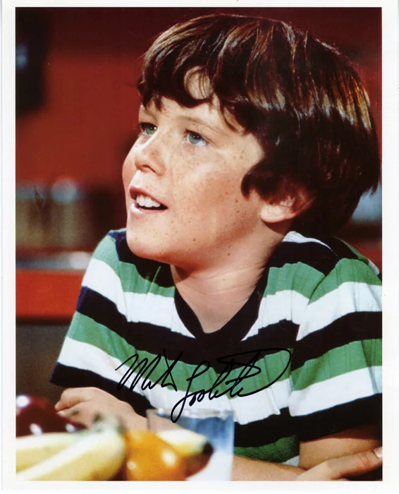 Mike Lookinland autograph