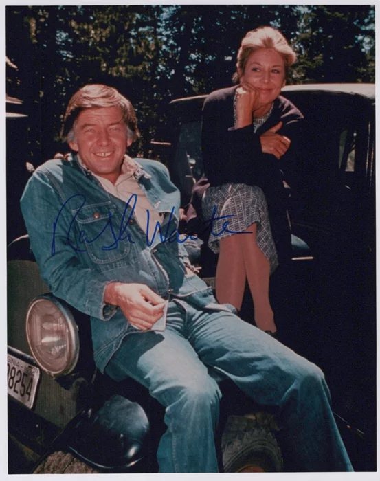 Ralph Waite autograph