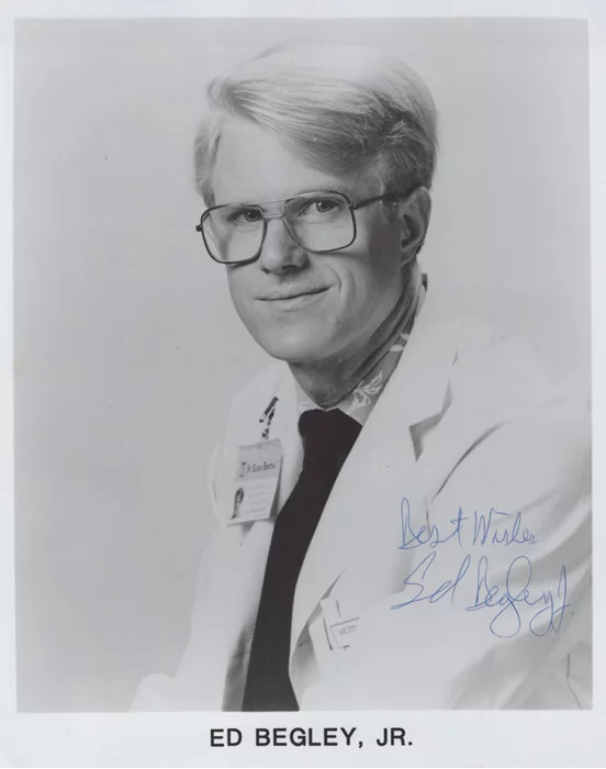 Ed Begley Jr. autograph