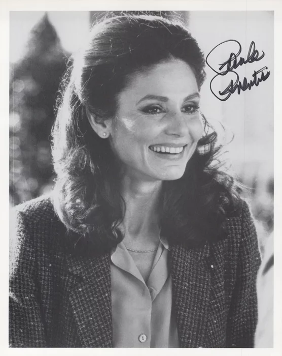 Paula Prentiss autograph
