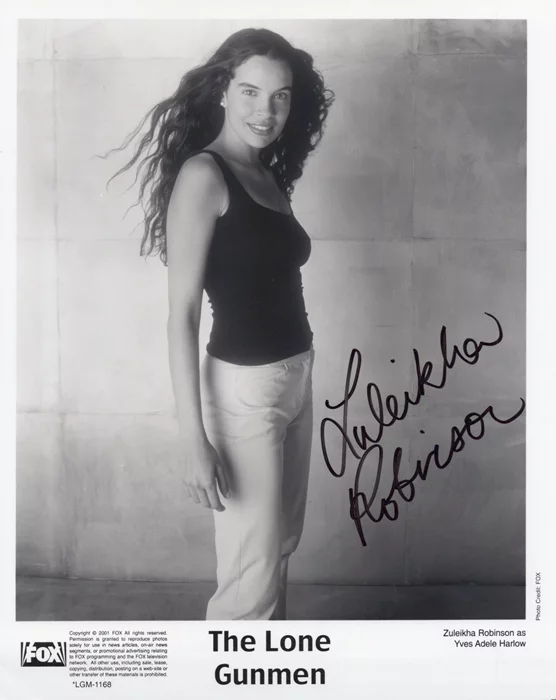 Zuleikha Robinson autograph
