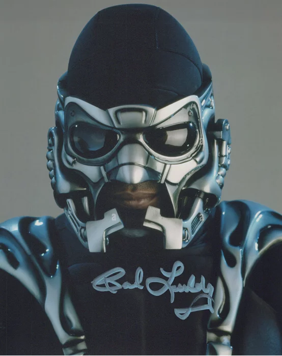 Carl Lumbly autograph