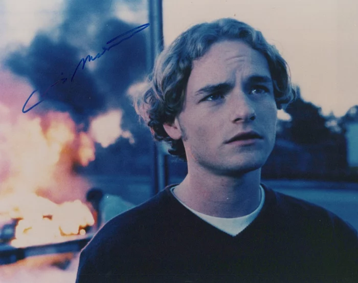 Christopher Masterson autograph