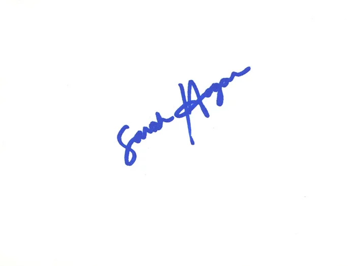 Sarah Hagan autograph