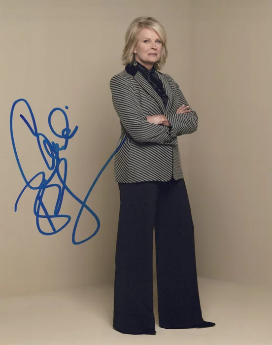 Candice Bergen autograph