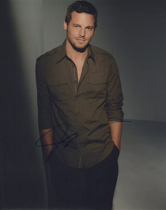 Justin Chambers autograph