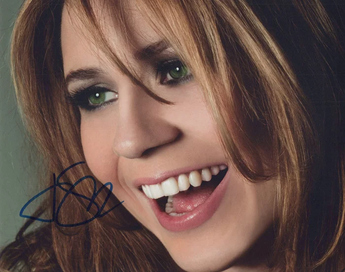 Jenna Fischer autograph