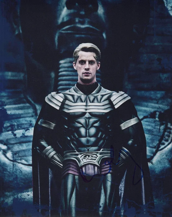 Matthew Goode autograph