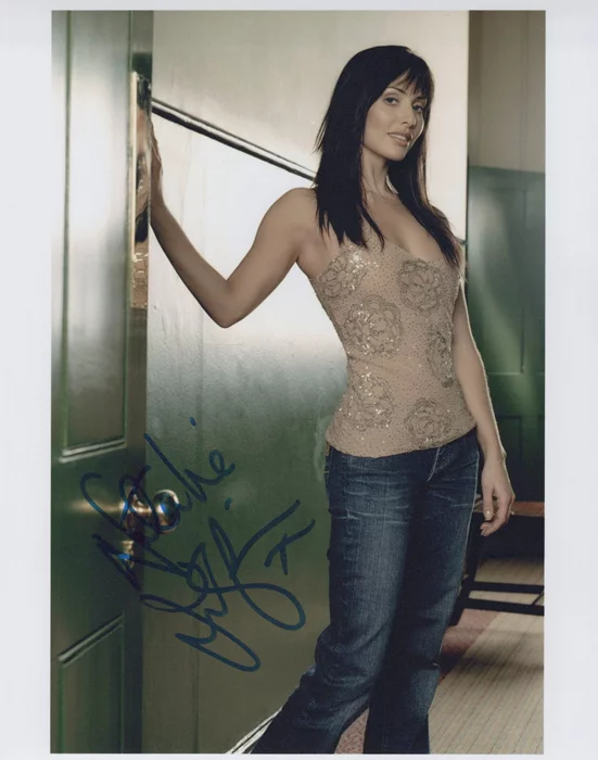 Natalie Imbruglia autograph