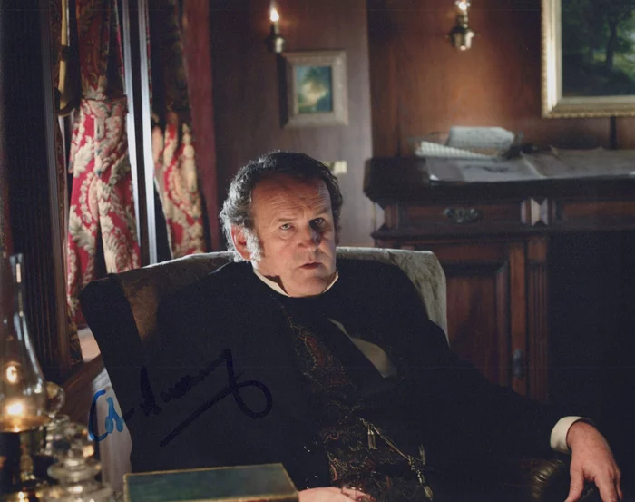 Colm Meaney autograph