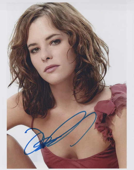 Parker Posey autograph