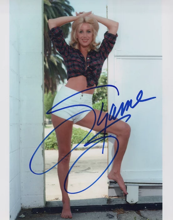 Suzanne Somers autograph