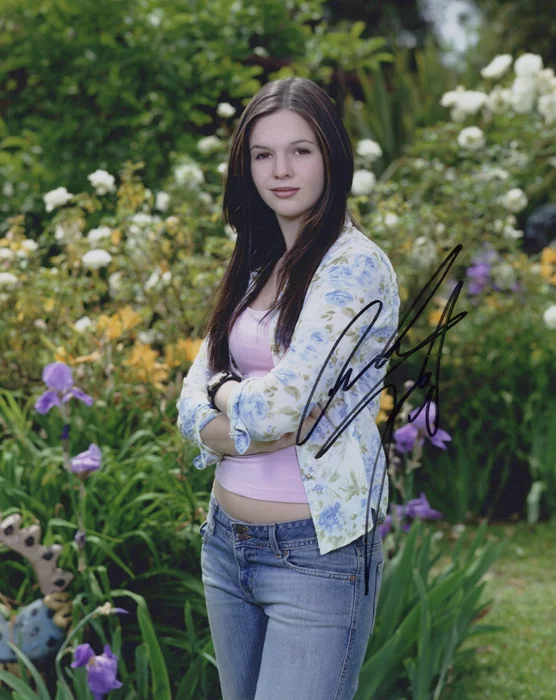 Amber Tamblyn autograph