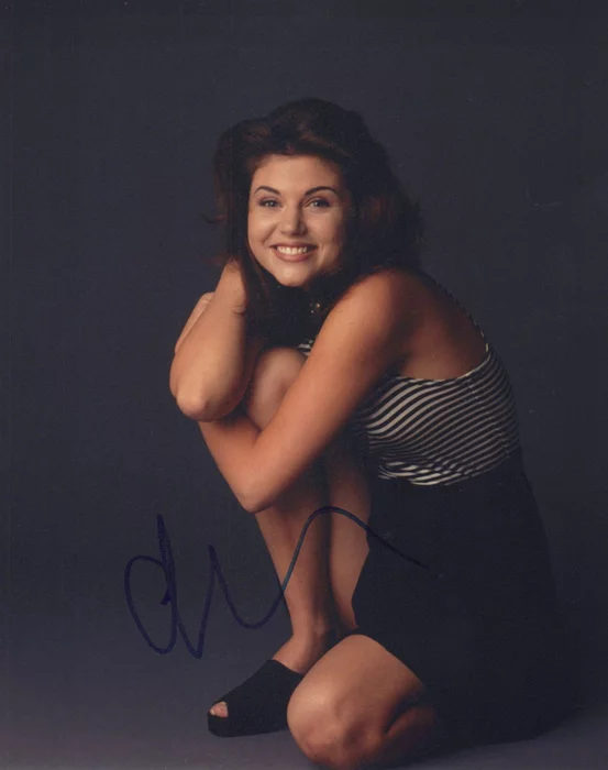 Tiffani Thiessen autograph