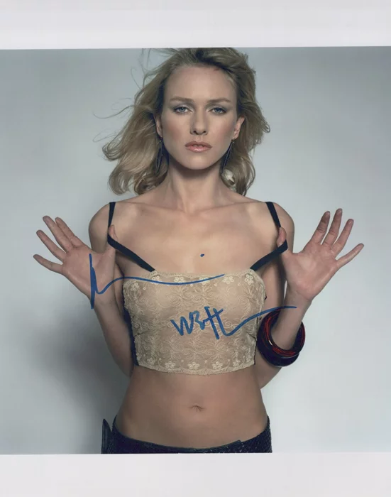 Naomi Watts autograph