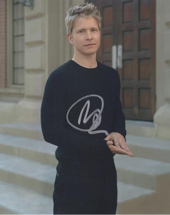 Matt Czuchry autograph
