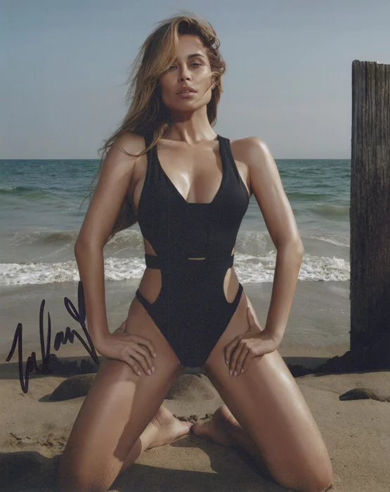 Zulay Henao autograph