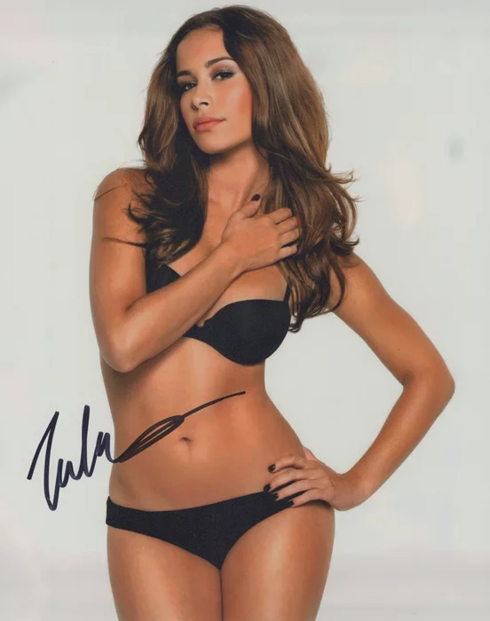 Zulay Henao autograph
