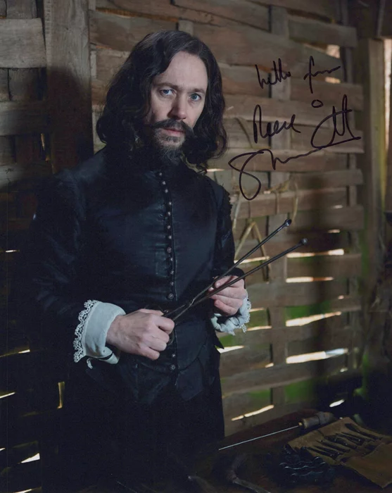 Reece Shearsmith autograph