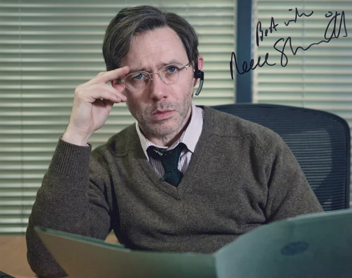 Reece Shearsmith autograph