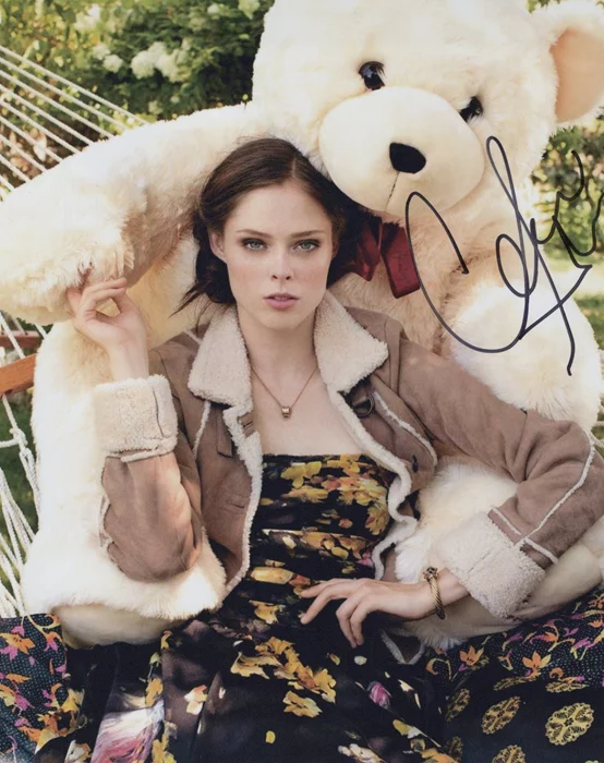 Coco Rocha autograph