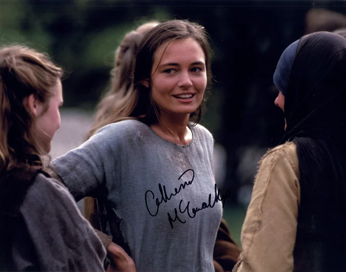 Catherine McCormack autograph